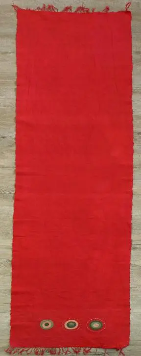 Chemin de table équitable Sphère Framboise en coton éthiopien filé, tissé et brodé à la main