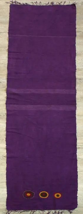 Chemin de table équitable Sphère Violet en coton éthiopien filé, tissé et brodé à la main
