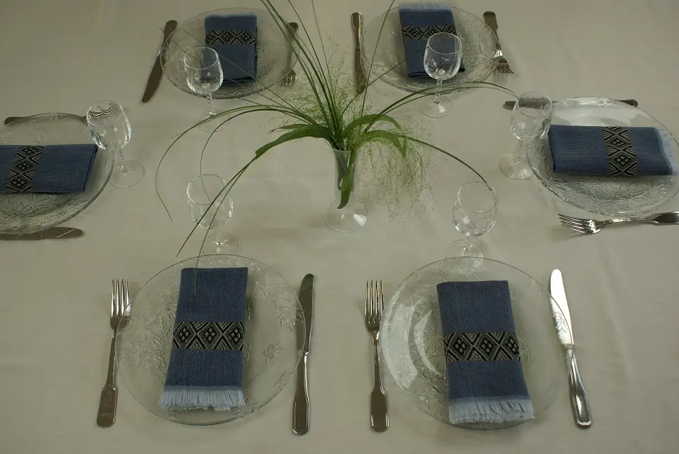 Serviettes de table Bleu Tibeb Bleu nuit en coton éthiopien tissées à la main