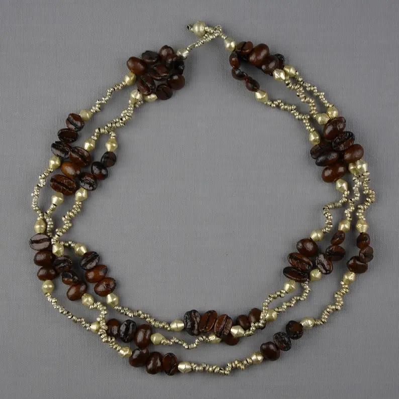 Collier éthiopien plaqué argent fait à la main