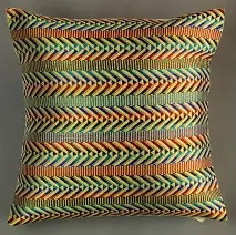 housses de coussins équitables chevrons arc en ciel en coton éthiopien et rayonne, filé à la main