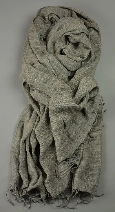 Echarpe éthiopienne argent en pure soie sauvage tissée à la main