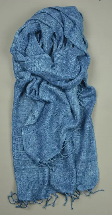 Echarpe équitable denim en pure soie sauvage bio éthiopienne