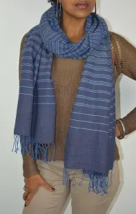 Echarpe equitable ethiopienne en coton tissée à la main avec des gros fils de coton filés à la main