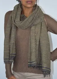 Echarpe equitable ethiopienne en coton tissée à la main avec des gros fils de coton filés à la main