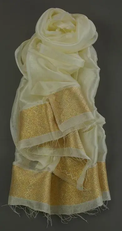 Echarpe équitable en coton éthiopien mélangé à de la rayonne Ecru Doré tissée à la main