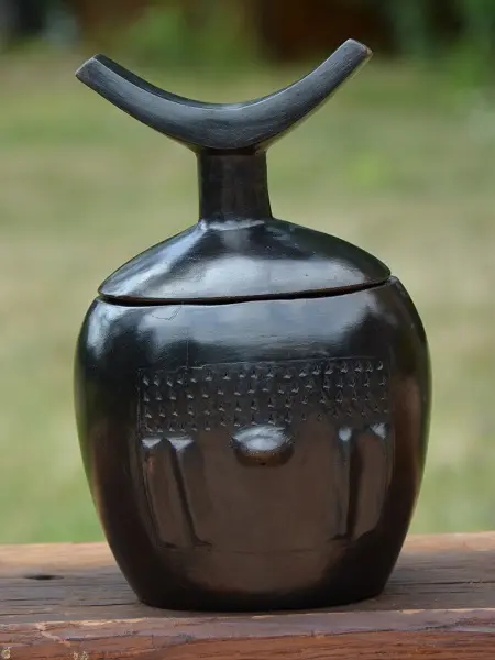 Repose nuque en poterie équitable éthiopienne