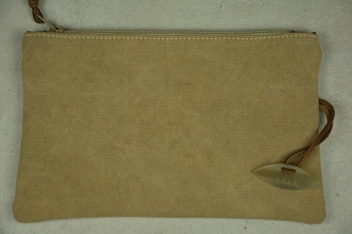 Pochette de voyage équitable en coton éthiopien: Afar Chamois