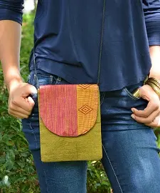 Sacoche équitable olive fuschia pour smartphones en coton éthiopien et rayonne