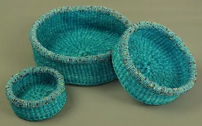 Paniers en corde éthiopiens bleus faits à la main