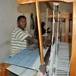 Tissage manuel de la soie éthiopienne pour Ethio Ethic
